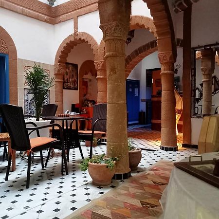 Riad Zawia As-Sawíra Exteriér fotografie