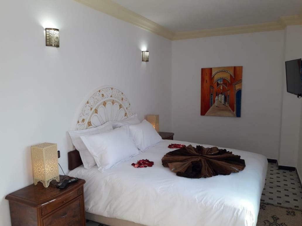 Riad Zawia As-Sawíra Exteriér fotografie
