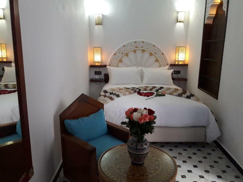Riad Zawia As-Sawíra Exteriér fotografie